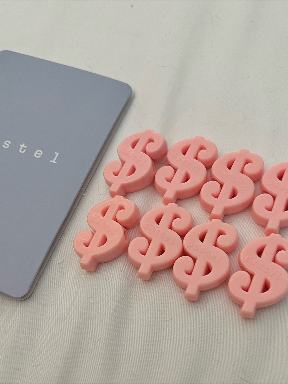 CJ Hendry x Salon 94 Pastel Dollar sign beads (1 bead)